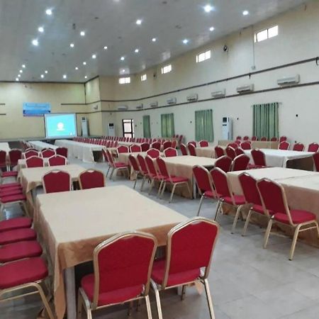 Eemjm Hotels And Suites Limited Uyo Extérieur photo