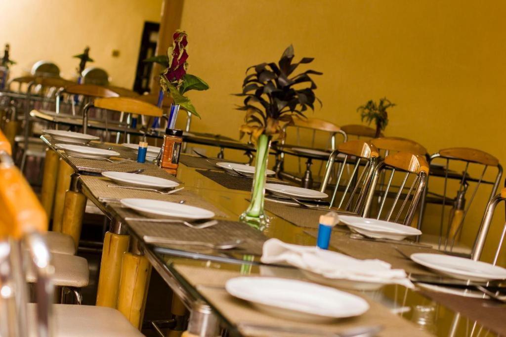 Eemjm Hotels And Suites Limited Uyo Extérieur photo
