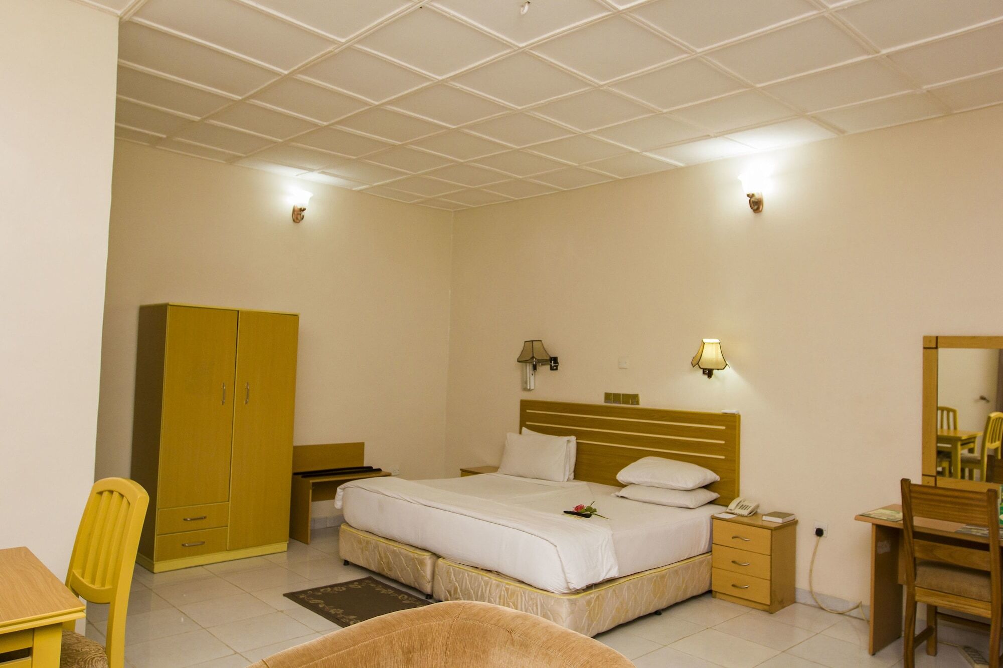 Eemjm Hotels And Suites Limited Uyo Extérieur photo
